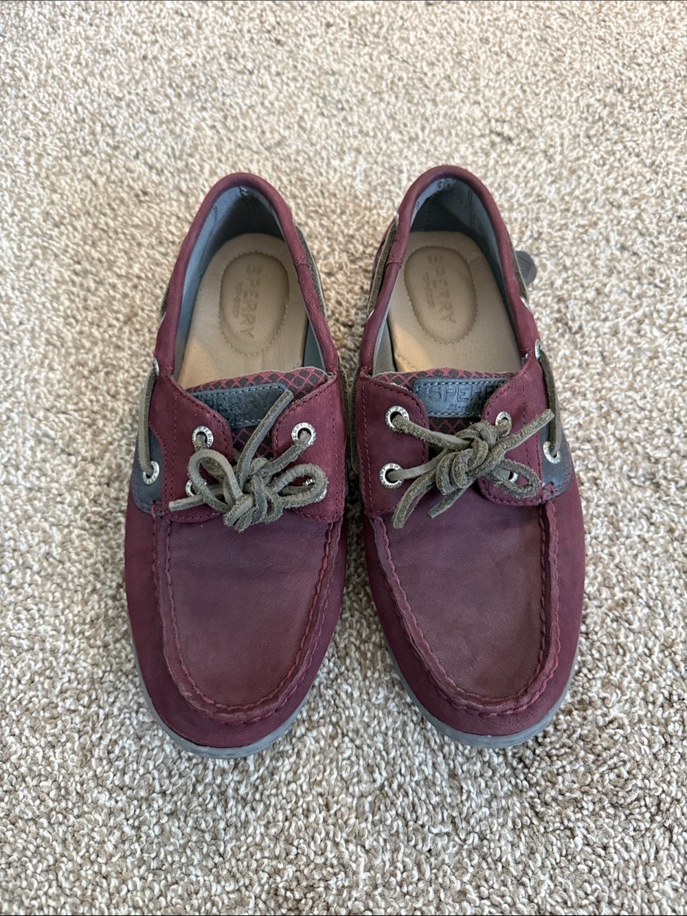 Sperry Women’s Burgundy Leather Boat Shoes